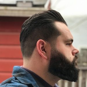 Meet your Posher, Zachary